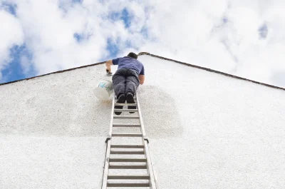 Peinture extérieure à Quinéville — façades et ravalement
